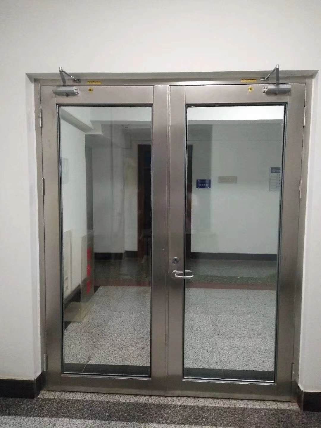 不锈钢防火门