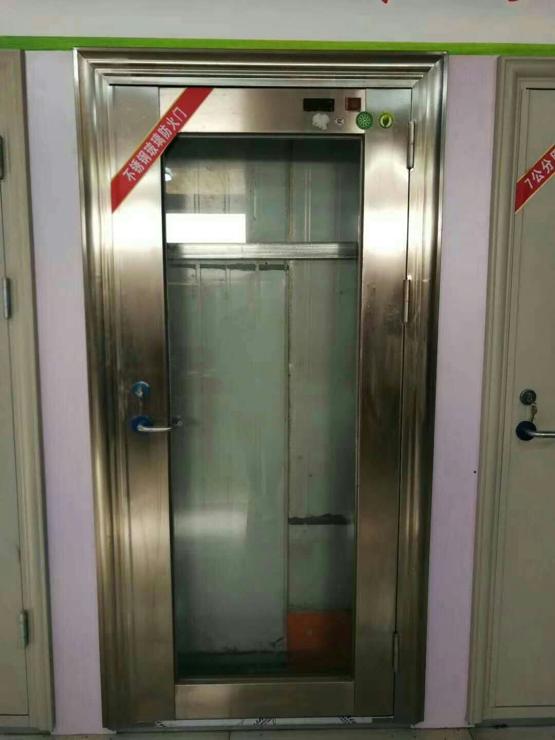 不锈钢防火门