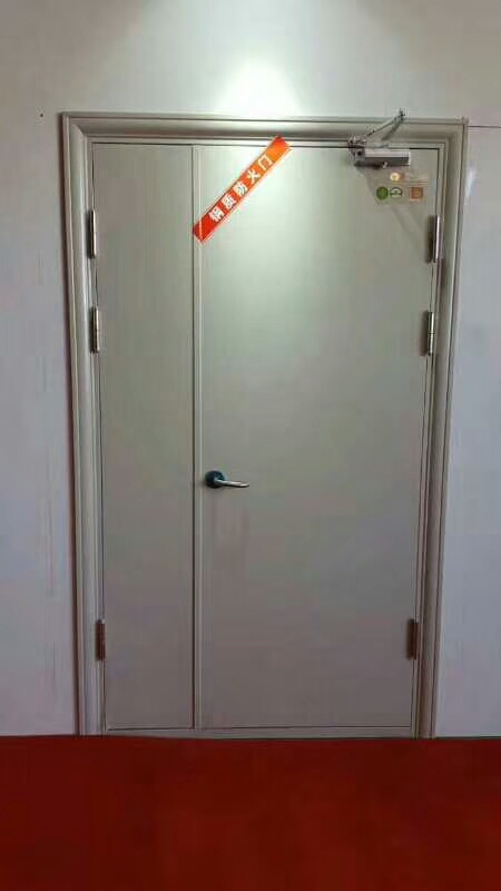 钢质防火门